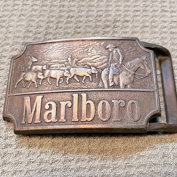 Other - Vintage 1970 Marlboro Cowboy Cattle Drive Belt Buckle